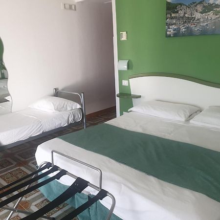 B&B Canto Delle Sirene Furore Exteriör bild